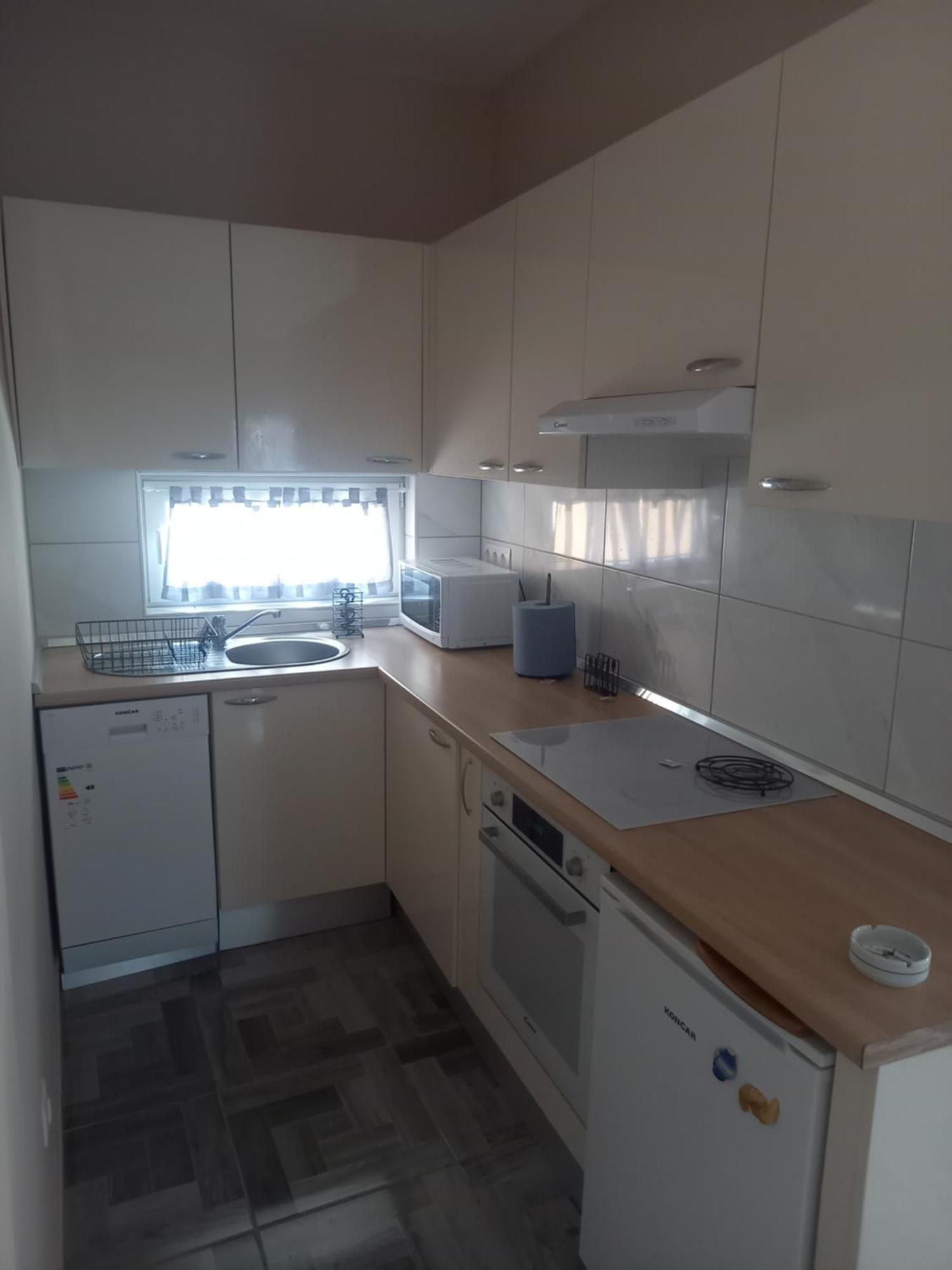 Oskar Amphitheater Apartments And Rooms With Free Parking Pula Cameră foto