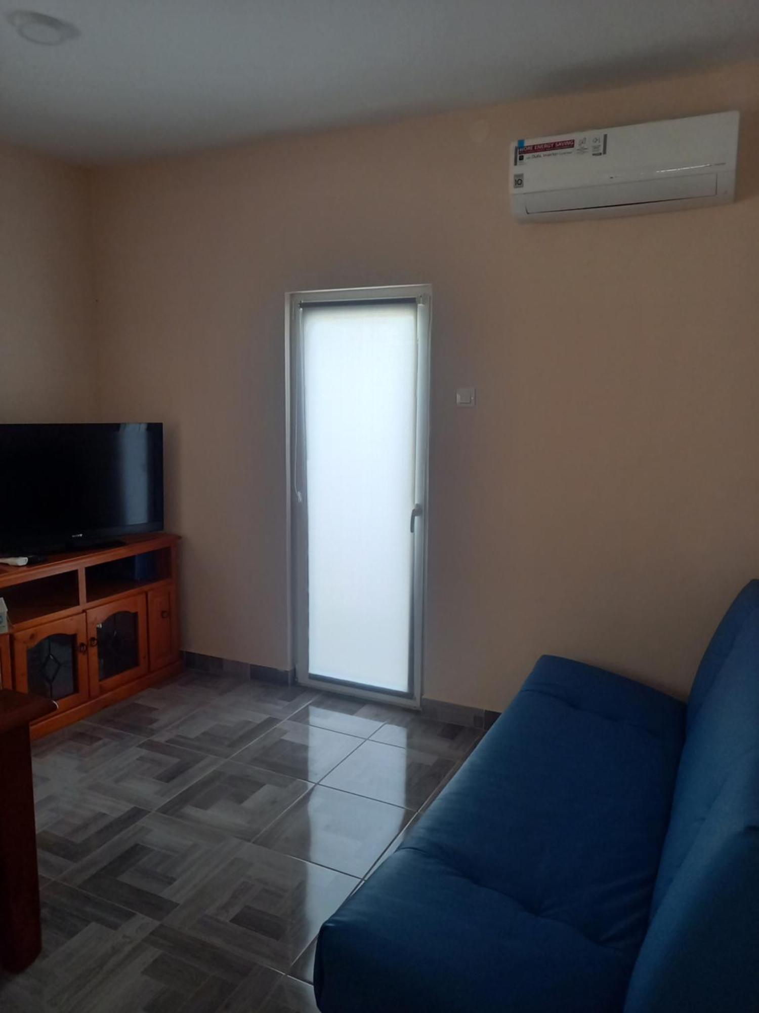 Oskar Amphitheater Apartments And Rooms With Free Parking Pula Cameră foto